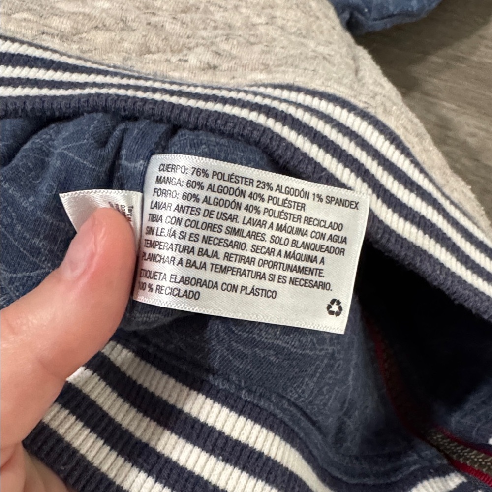 GenuineKids by OshKosh B’Gosh Quilted Matching Bomber and Joggers - Picture 5 of 6